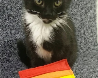 Catnip Rainbow Flag Toy for Cats