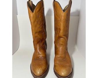 Vintage bruna cowboystövlar i läder, tillverkade i Kanada, spetsig tå, storlek 9,5 4B