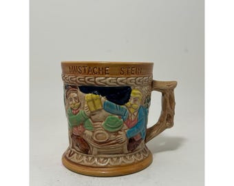 Gifcraft Japan Vintage Moustache Stein Keramik Wirtshaus Szene Hirsch Becher Tan