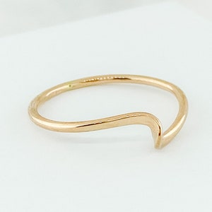 Rose Gold Filled Ring, Wave Ring, Stackable Ring, Thumb Ring, Handmade Ring,  Minimalist Ring, Ocean Wave Ring