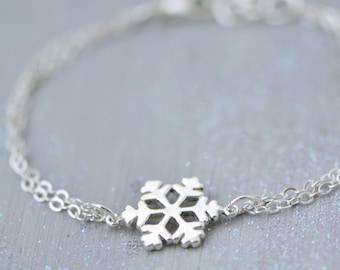 Snowflake Bracelet, Silver Snowflake Jewelry, Silver Snowflake Charm, Christmas Gift, Sterling Snowflake,