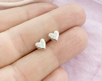 Sterling Silver Tiny Heart Stud Earrings, Silver Dainty Stud Earring for Her, Heart Shape Jewelry, Heart Post, Valentines Day Gift