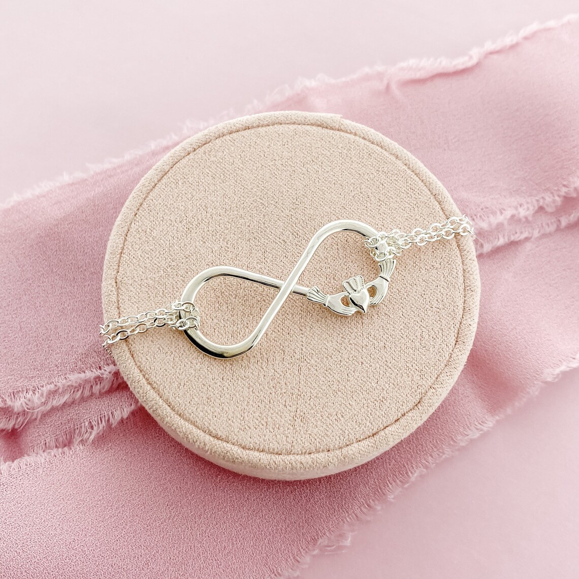 Claddagh Infinity Bracelet Claddagh Jewelry Claddagh Etsy