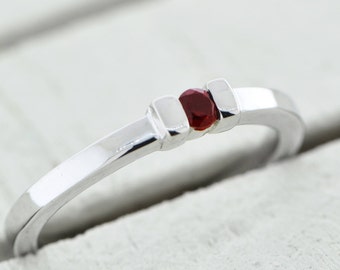 Garnet Ring, Sterling Silver Ring, Gemstone Jewelry, Red Gemstone, January Birthstone Ring, Garnet Stacker Ring,