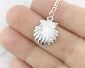 Sterling Silver Shell Necklace, Silver Sea Shell Charm, Tropical Jewelry, Beach Jewelry, Small Silver Shell Pendant, 76