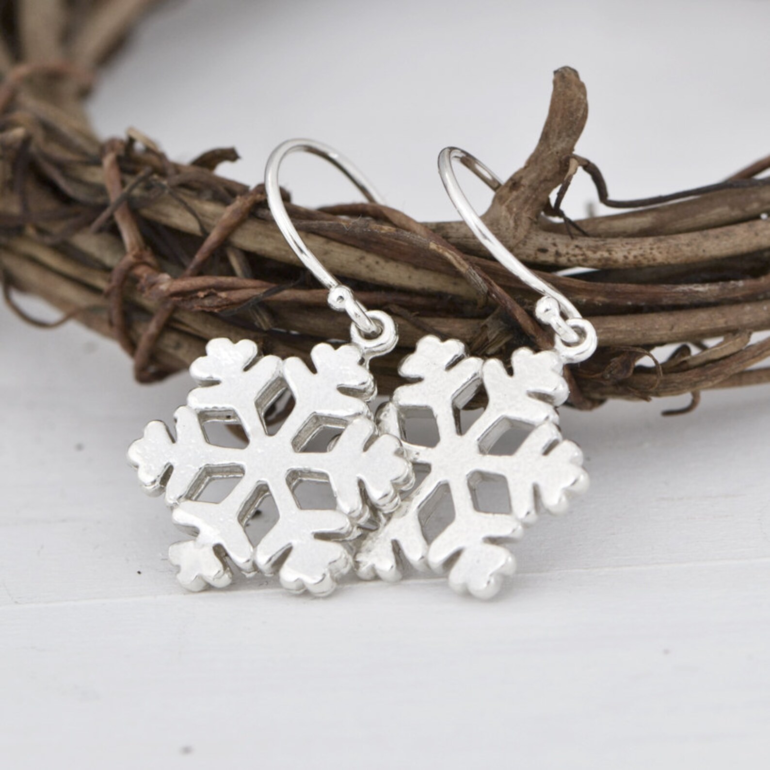 Snowflake sterling silver earrings Clearance