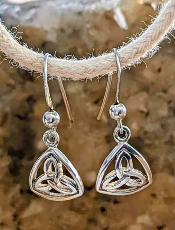 Celtic Silver Dangle Earrings - image 3
