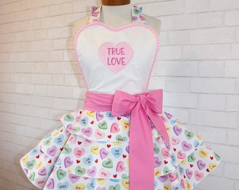 Valentine's Day//Conversation Hearts//True Love//Valentine Apron//Hearts//Candy Hearts//Apron//Woman's Apron//Valentines Day Apron/Plus Size