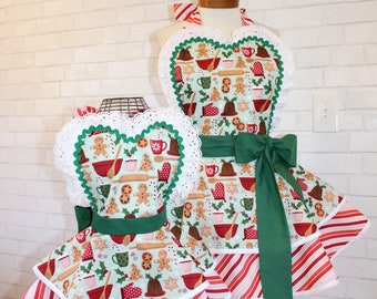 Mommy + Me Christmas Cookies Retro Apron Set Featuring Lace Trimmed Heart Bib//Custom Order Your Size//