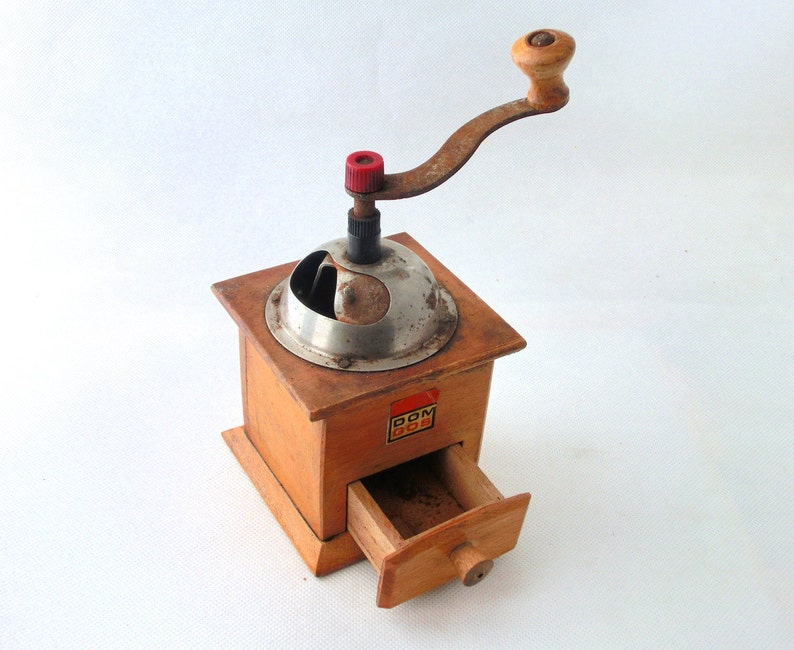 Vintage wooden coffee mill / grinder 60s image 4