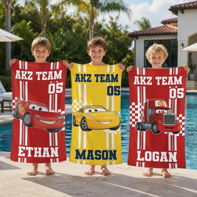 Disneyland Cars Lightning McQueen Beach Towel, Pixar Cars Beach Towel, Custom Name Family Vacation Towel, Disneyland Family Matching Towel bild 1