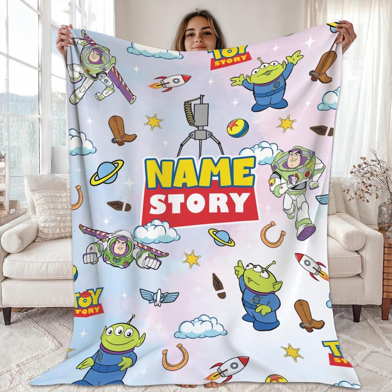 Custom Name Pixar Toy Story Fleece Blanket, Buzz Lightyear Blanket, Toy Story Aliens Blanket, Toy Story Birthday, Birthday Boy Blanket immagine 1