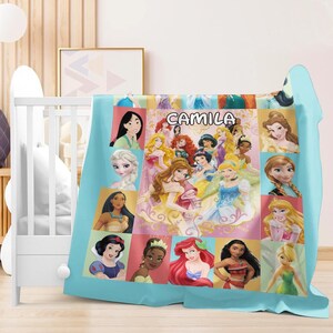 Manta personalizada de princesas de Disneyland, regalo de princesa para ella, Cenicienta, Blancanieves, Bella, Jazmín, Ariel, manta de cumpleaños para niña imagen 2