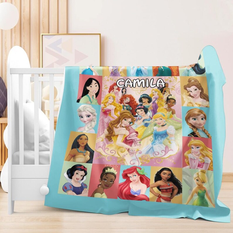 Manta personalizada de princesas de Disneyland, regalo de princesa para ella, Cenicienta, Blancanieves, Bella, Jazmín, Ariel, manta de cumpleaños para niña imagen 2