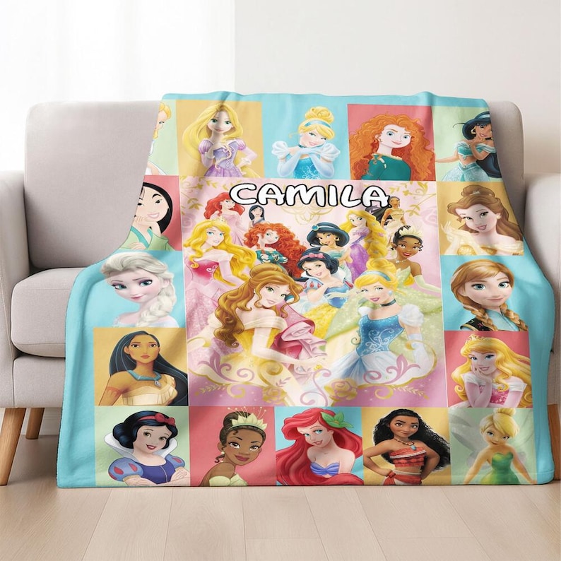 Manta personalizada de princesas de Disneyland, regalo de princesa para ella, Cenicienta, Blancanieves, Bella, Jazmín, Ariel, manta de cumpleaños para niña imagen 1