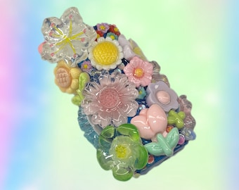 Kawaii Floral Decoden Lighter Case | Cute Resin Bic Lighter Cover | Pastel Flower Aesthetic Case