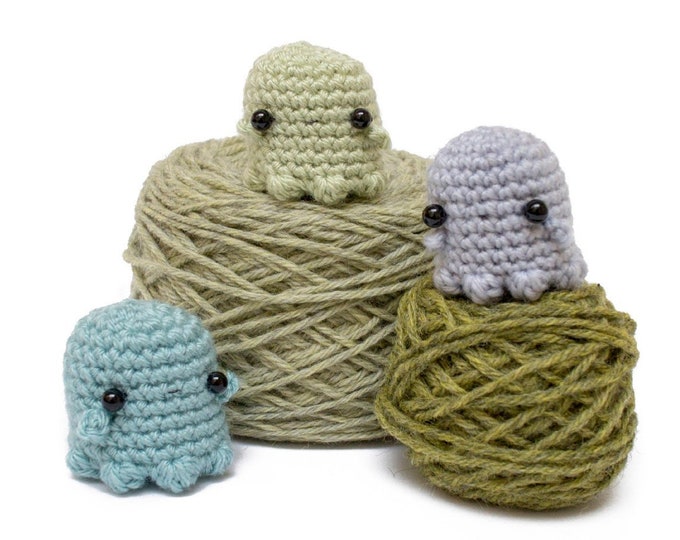 Featured listing image: ghost crochet pattern - Halloween amigurumi ghost PDF pattern