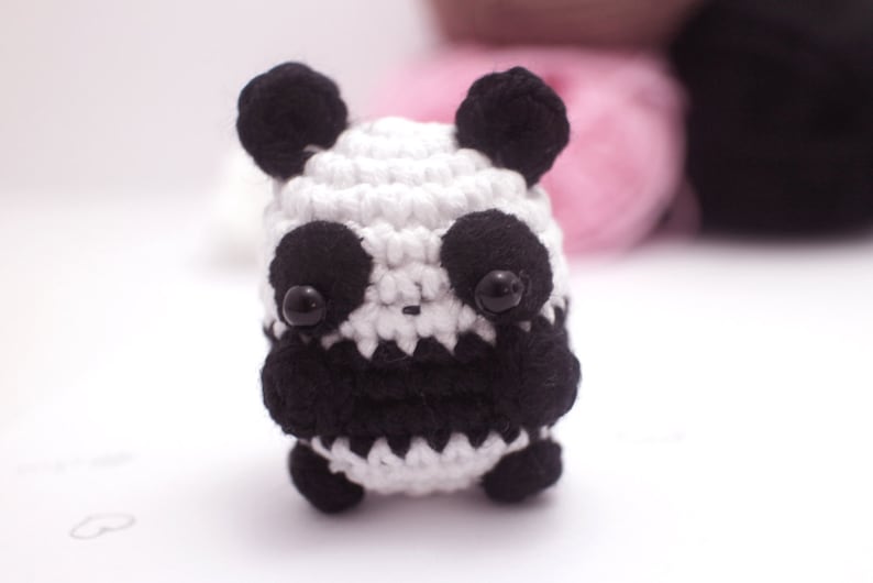 crochet panda pattern - kawaii amigurumi pattern image 4