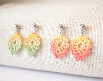 Crochet autumn leaf earrings - micro crochet jewelry