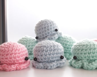 Jumbo crochet octopus amigurumi - cute desk buddy stress ball
