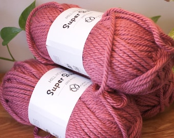 Super Bulky weight 100% acrylic yarn in Dusty Rose colour from Mill House, 170 g / 6 oz, yarn destash