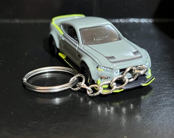 Llavero de Ford Mustang a escala 1:64, varios modelos de coches fundidos a presión, mini llavero/regalo