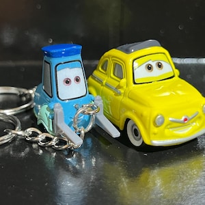 Cars Mini Racers Filmpersonages Rood Luigi Guido Film Sleutelhanger Diecast Schaal 1:100 Sleutelhanger Disney Pixar | Minicadeau