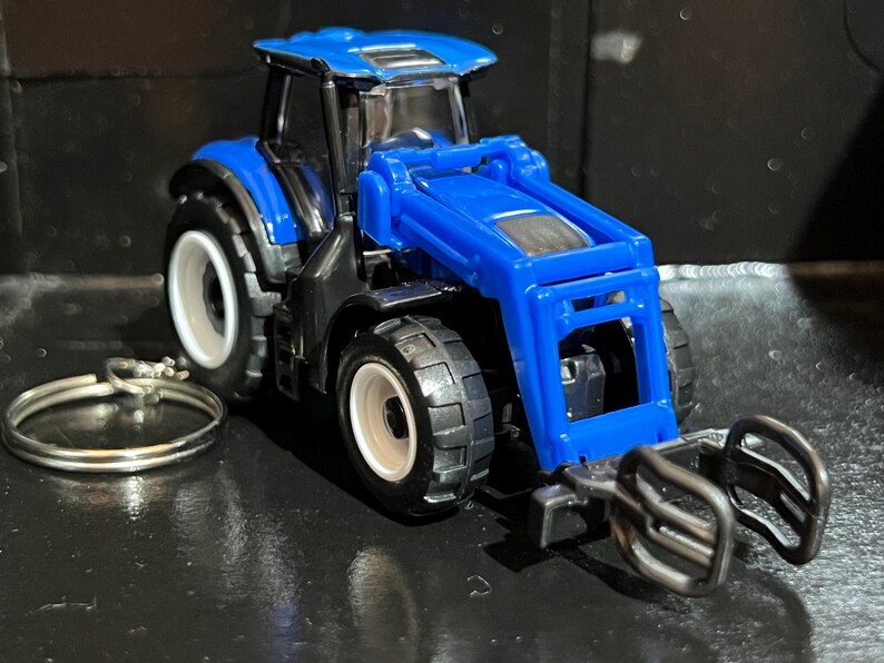 Various Tractor/bobcat Vehicles Telehandler Keychain Diecast Car 1:64 ...
