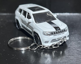 Jeep Grand Cherokee Trackhawk Keychain Diecast Car 1:64 Scale Key Ring | Mini Gift