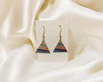 Pendientes colgantes de triángulo de latón