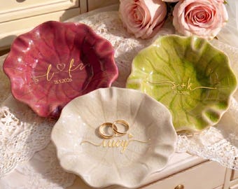 Plato de cerámica personalizado para anillos de compromiso, bandeja de joyería personalizada para el Sr. y la Sra. con nombres y fecha, regalo de boda y compromiso, regalo para ella.