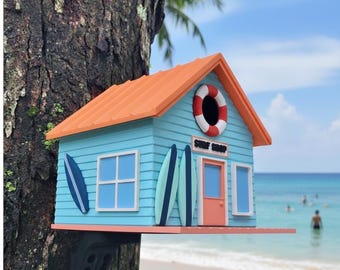 Casa para pájaros STL Surf Shop: estilo casa de playa, caja nido, decoración de jardín tropical, regalo para surfistas y amantes de las aves, casa de playa en miniatura