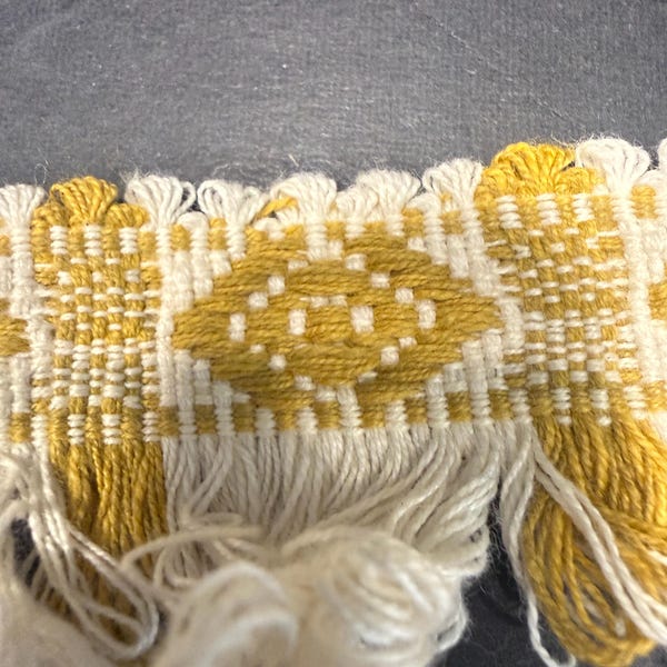 5.75 yds Woven And Scalloped Fringe GOLD/YELLOW  Upholstery Trim Vintage 1970s