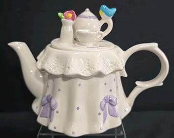 Teleflora "The Tea Party" teapot Vintage 1980s