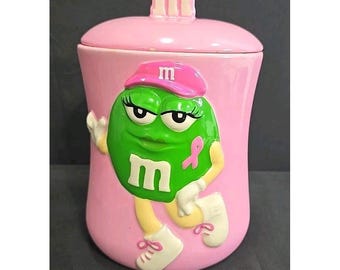 2003 Galerie Green M&M Lady Ceramic Cookie Jar Pink