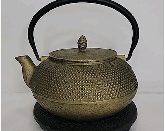 Japanese Cast Iron Teapot, Tetsubin/Nanbu Ironware, Hobnail Gold Tone Finish