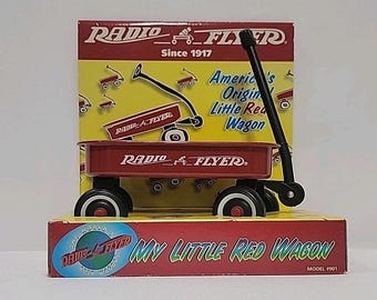 Vintage Little Red Wagon, Radio Flyer #901, 1997