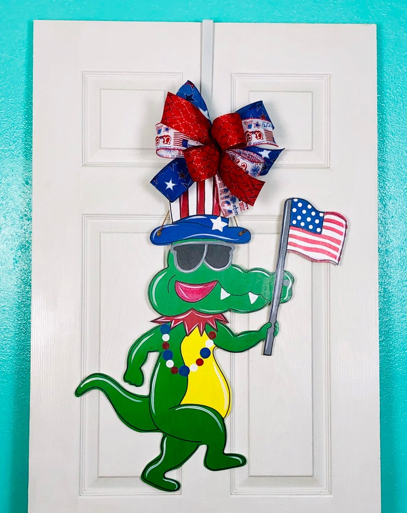 Patriotic Alligator Summer Door Hanger American Flag 4th of July Decor Alligator Door Hanger
