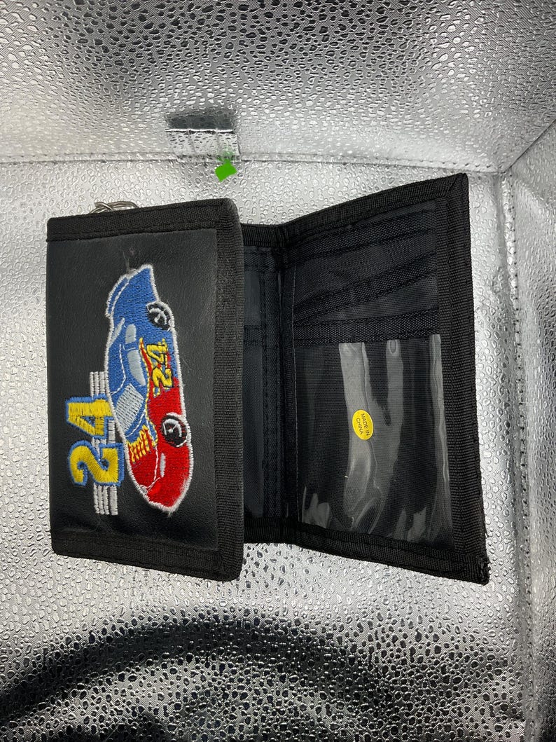 Metal Racing Wallet Vintage #24 NASCAR Trifold Wallet With Chain – Jeff Gordon Racing Fan ...