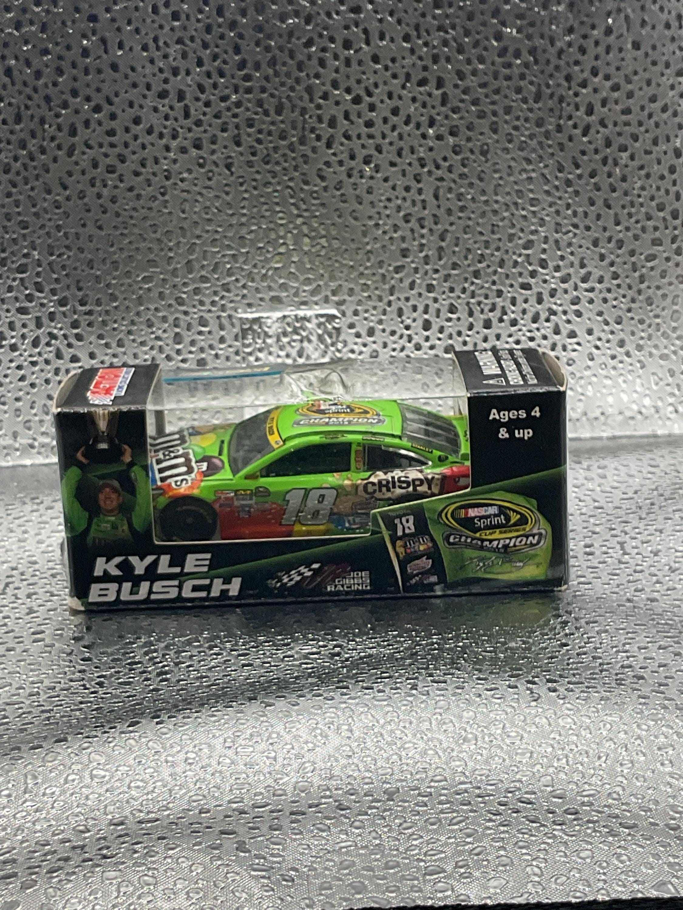 Kyle Busch 2015 NASCAR Sprint Cup Champion Diecast – M&m's Camry 1