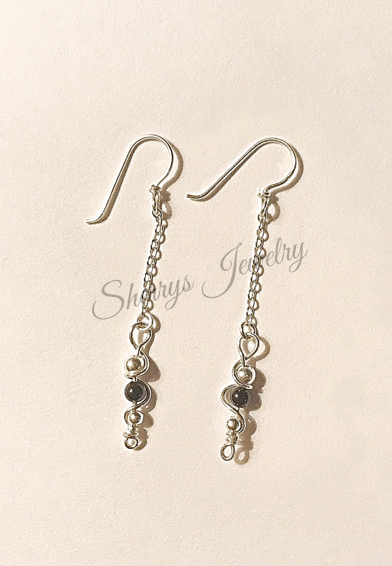 Silver Black pearl silver earrings image 4