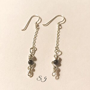 Silver Black pearl silver earrings image 3