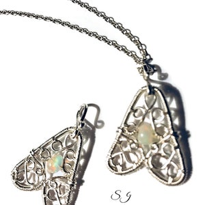 Silver pendant - Ethiopian opal charm necklace - Talisman