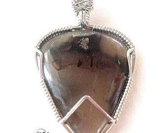 Silver Brown agate pendant