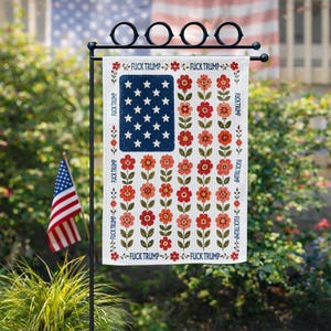 Bandera de jardín "Libertad, Democracia, Verdad", decoración exterior floral sutil anti-Trump para el 250 aniversario, pancarta exterior del Día de la Independencia.
