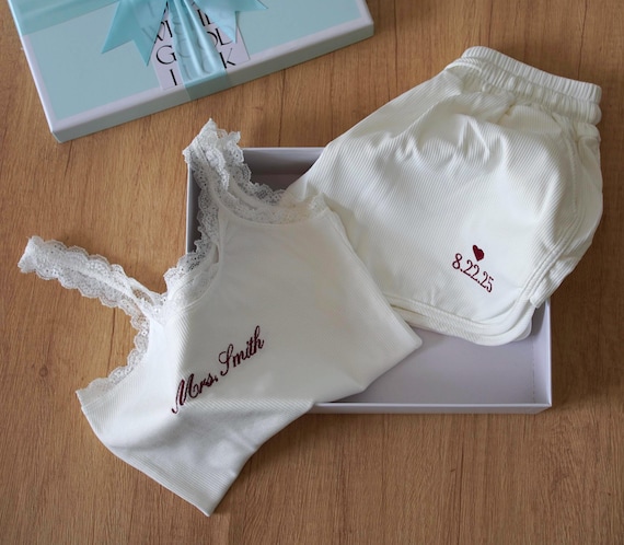 Personalized Embroidered Lace Tank Top Set, Custom Bride Sleepwear, Bridal Lingerie, Honeymoon Gift, Wedding Morning Outfit