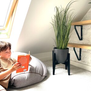 Oak Wood Plant Stand, Indoor Pot Riser, Home Decor image 5