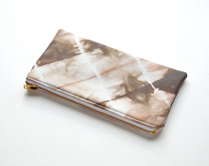 Tie-Dye Pouch - Milk Chocolate Brown