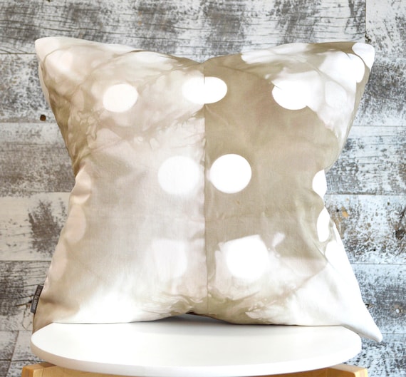 Contemporary Tie-Dye Pillow Cover 18x18 inches - Wild Mushroom
