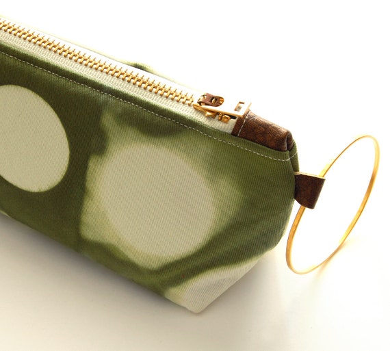 Tie Dye Green Clutch - Contemporary Wristlet Clutch - Moss